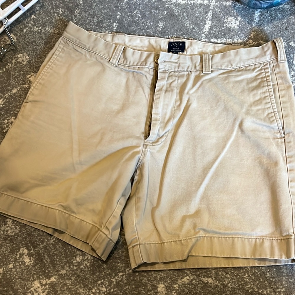 J Crew Reade Shorts khaki 7” inseam size 36